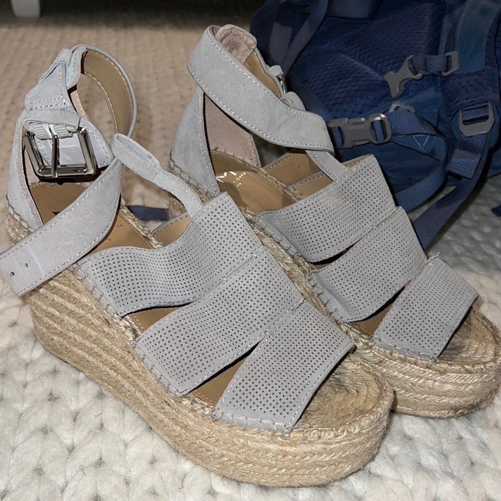 Marc Fisher wedges